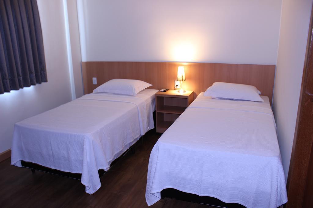 Vertentes Suites Hotel Консельейру-Лафаети Экстерьер фото